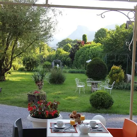 Hotel Du Parc - Manoir Du Baron Blanc 3*