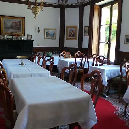 Du Parc - Manoir Du Baron Blanc Hotel